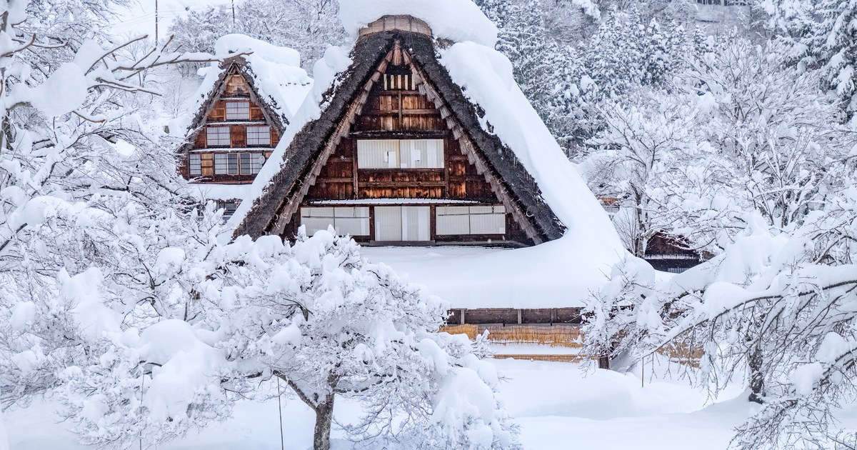 Gassho farmhouses of Shirakawa-go under deep snow