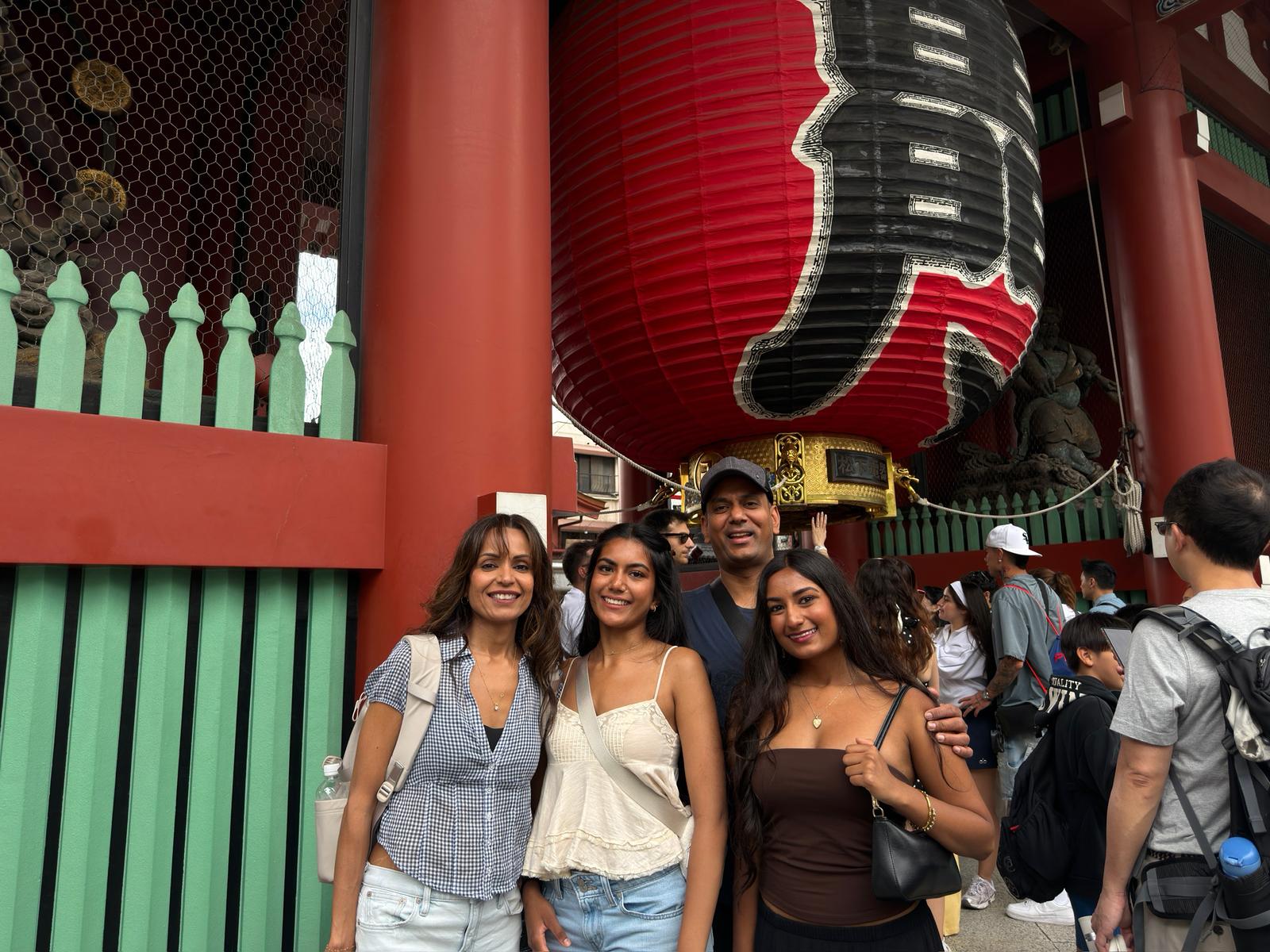The family at the Kaminarimon gate in Asakusa